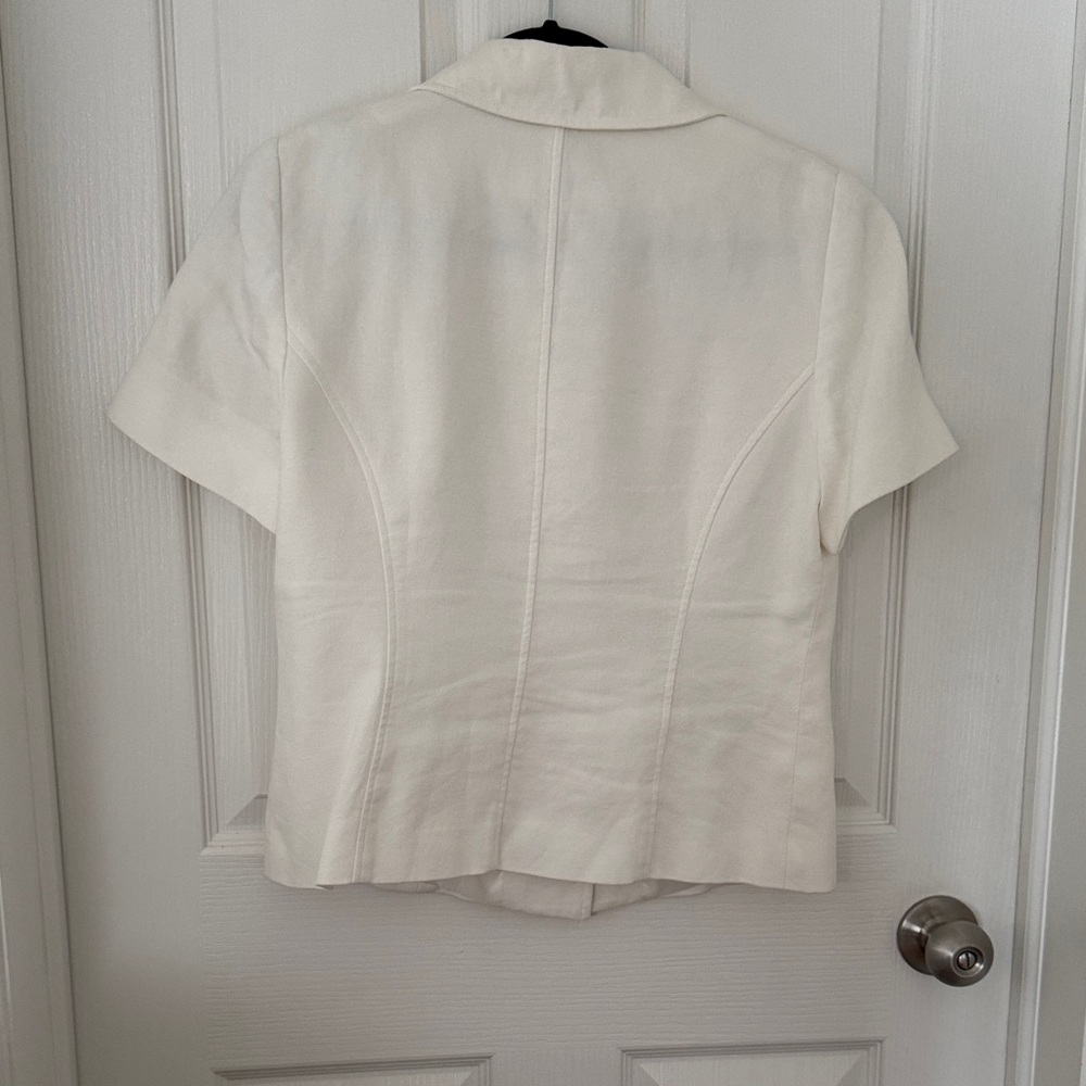 White Short Sleeve Louben Jacket - Picture 3 of 4
